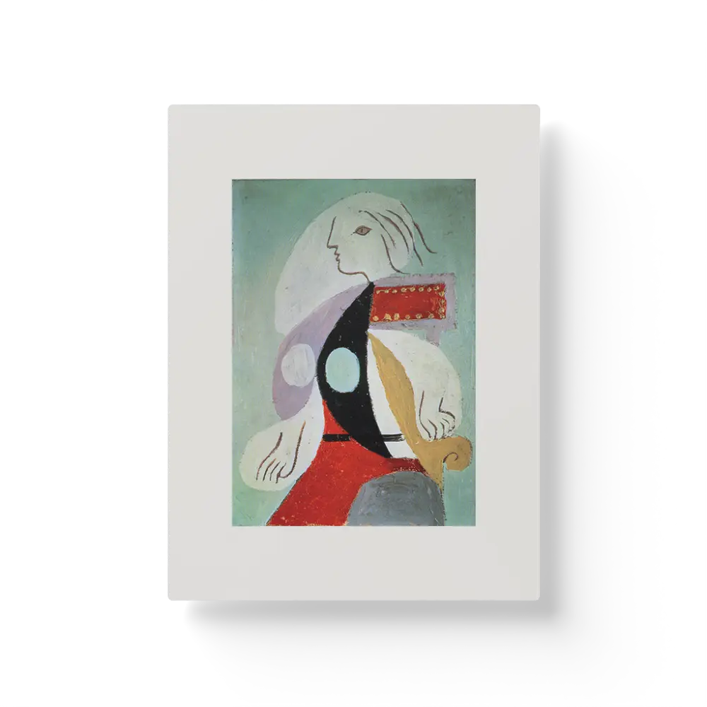 Femme à la Robe Multicolore