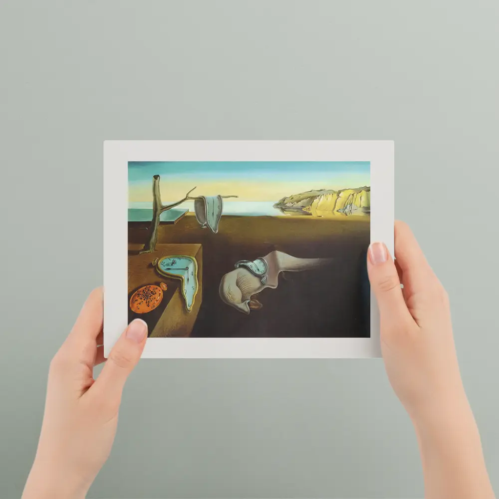 2-with_hands Die Beständigkeit der Erinnerung