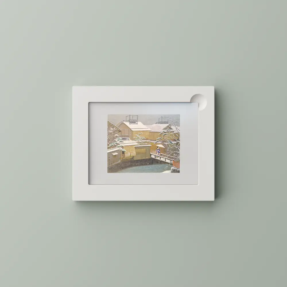 5-frame Houses on a Street of Kyoto:The Snow in Spsing in Gion